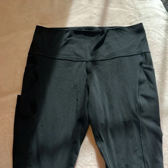Lululemon Athletica Black Leggings - Picture 3 of 5